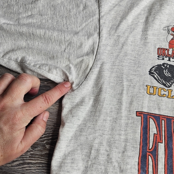 NCAA Final Four 1995 College Basketball Vintage Tshirt XL - Picture 3 of 8